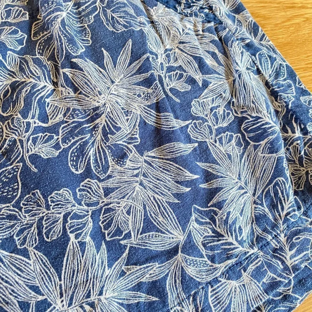 Briggs Women’s Linen Blend Floral Shorts Pockets Navy Blue Tropical Print